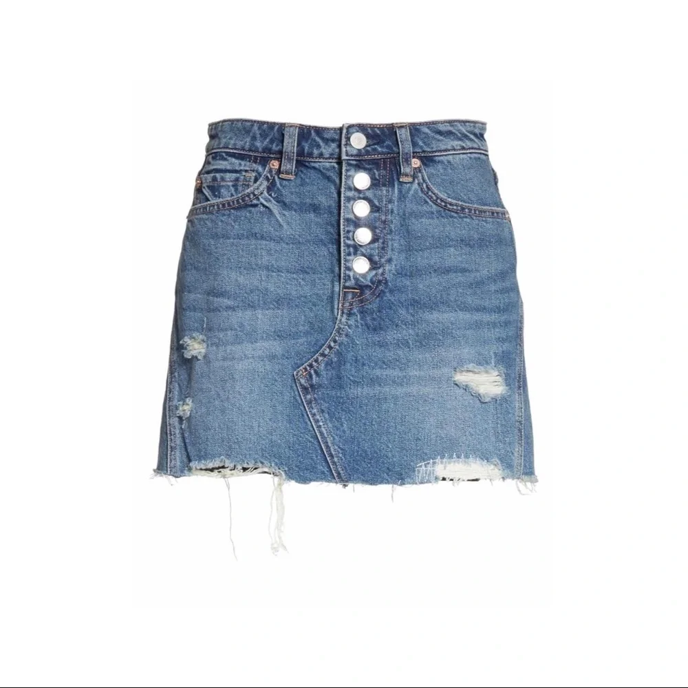 Free People Ripped Denim Mini Skirt in Breezy Blue  100% Cotton Sz. 25 Sz. 0